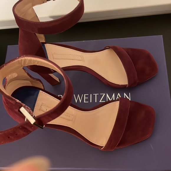 New Stuart Weitzman Sandals. Size 5.5M - Picture 2 of 5